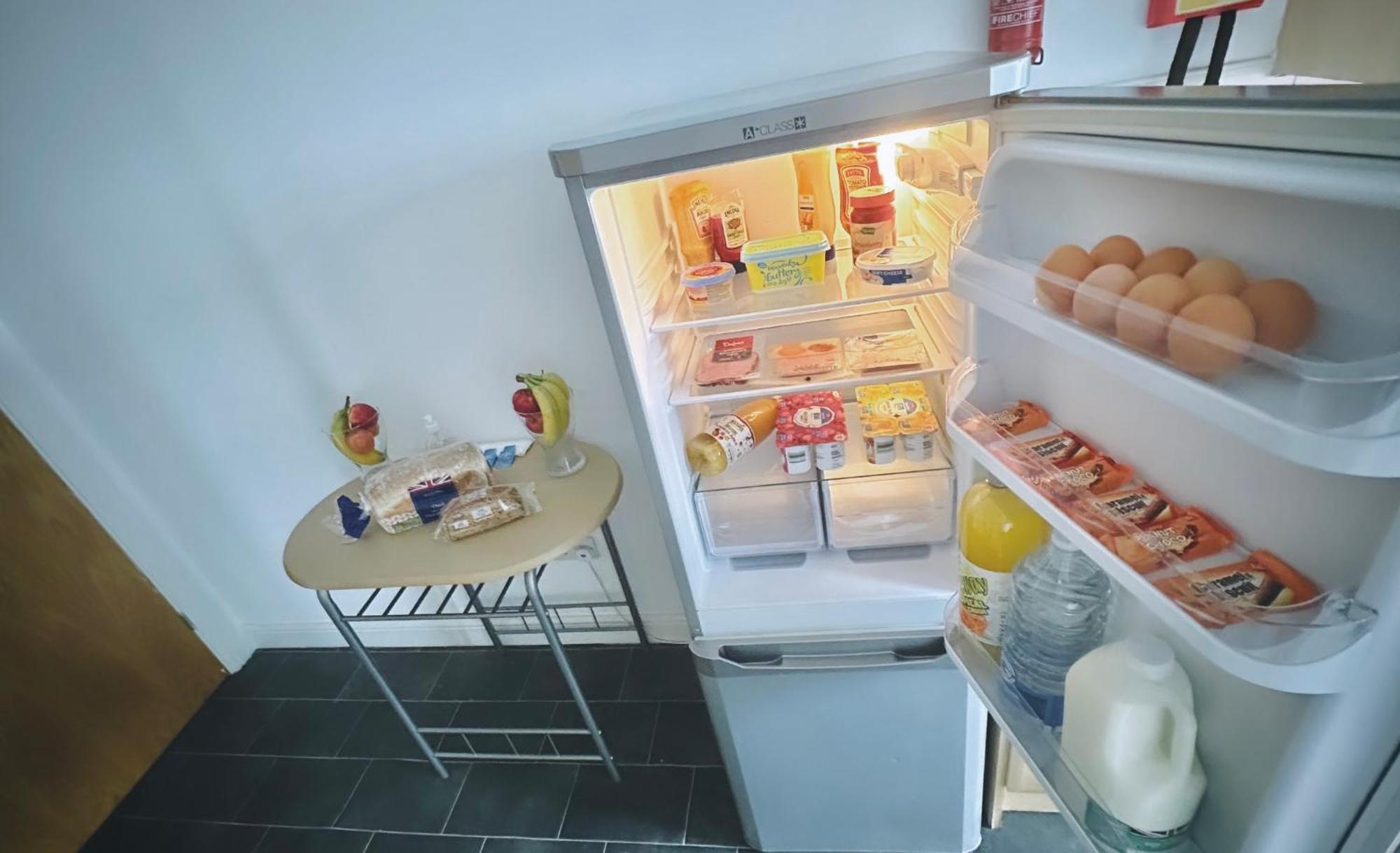Unique View Of Anfield Stadium - Charming 2 Bedroom Apartment In Liverpool With Parking Exterior foto